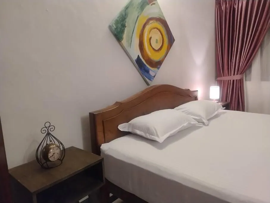 Privatunterkunft Stay Down Duplication Road Bambalapitiya Sri Lanka